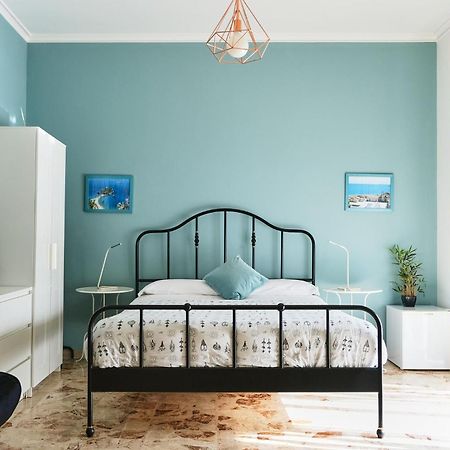 Sostanza - Rooms In Catania Ngoại thất bức ảnh