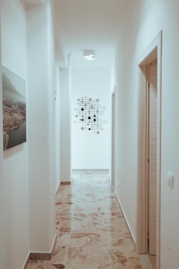 Sostanza - Rooms In Catania Ngoại thất bức ảnh