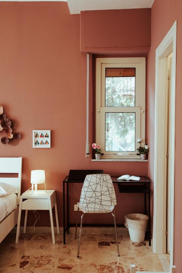 Sostanza - Rooms In Catania Ngoại thất bức ảnh