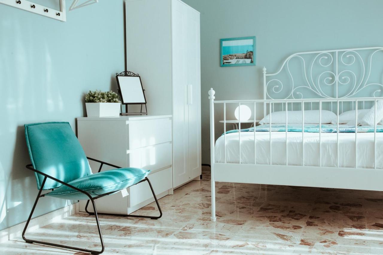 Sostanza - Rooms In Catania Ngoại thất bức ảnh