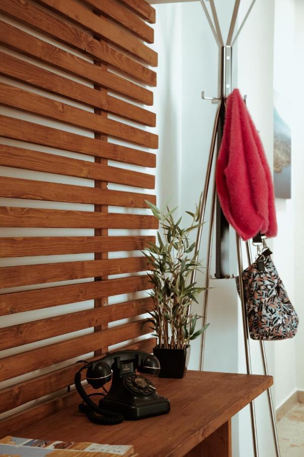 Sostanza - Rooms In Catania Ngoại thất bức ảnh