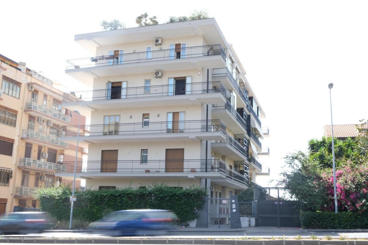 Sostanza - Rooms In Catania Ngoại thất bức ảnh