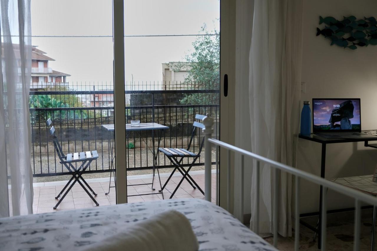 Sostanza - Rooms In Catania Ngoại thất bức ảnh